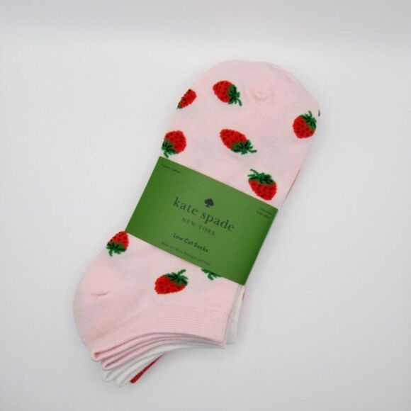 kate spade Accessories - NEW Kate Spade Strawberry Print Socks Pack 3 Pairs NWT